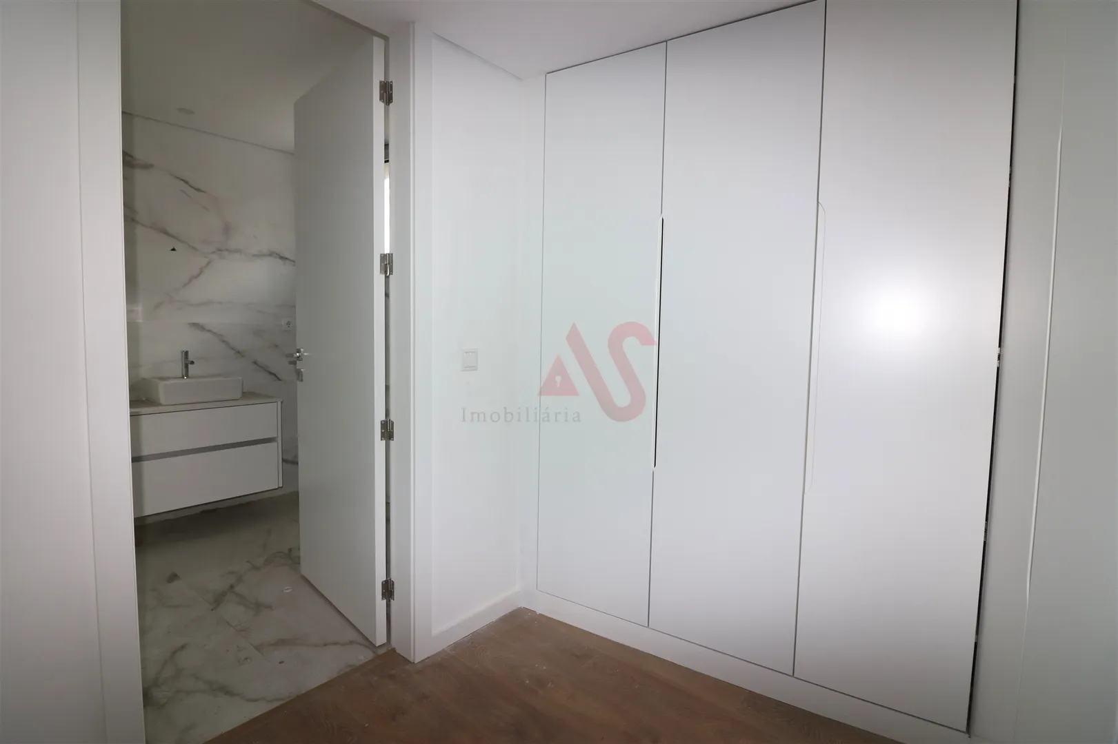 Apartamento T3 - Azurm, Guimares, Braga - Miniatura: 8/9