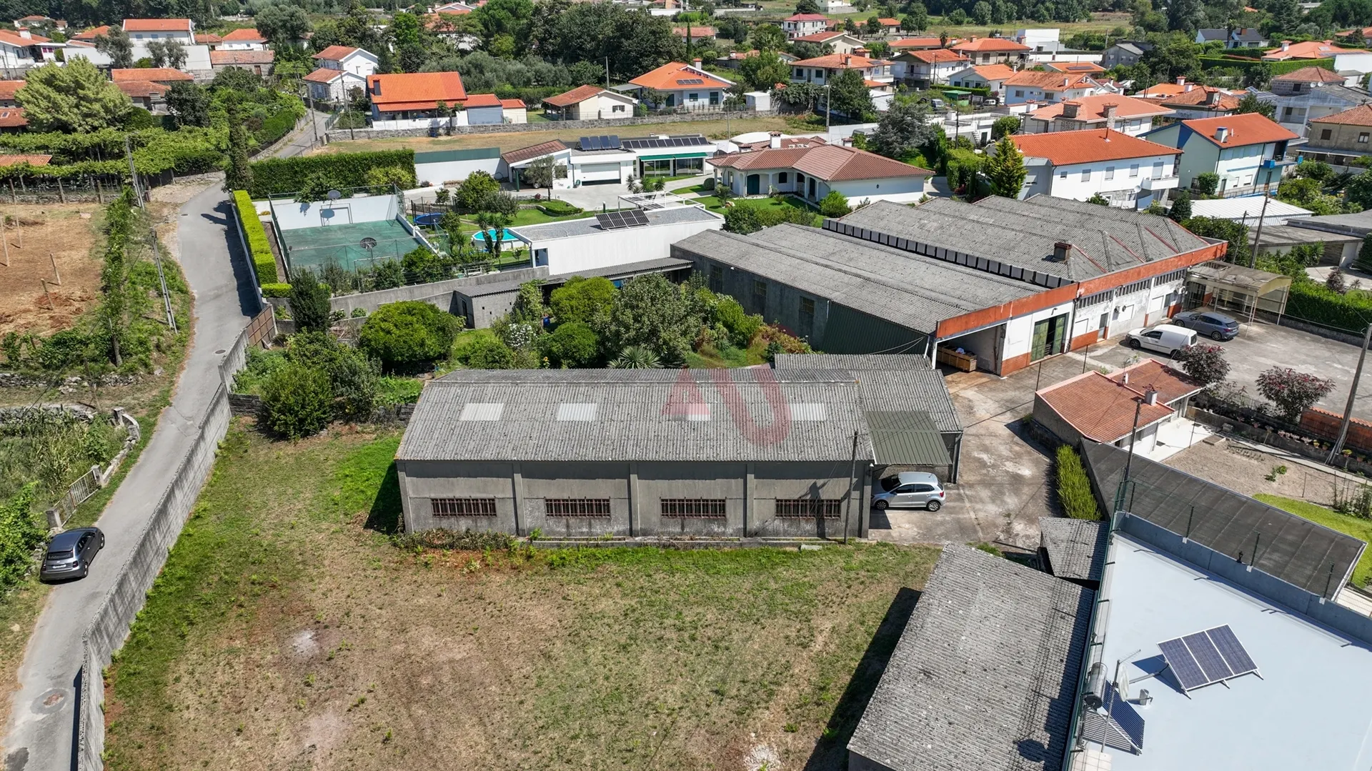 Armazm T0 - Lordelo, Guimares, Braga - Miniatura: 3/9