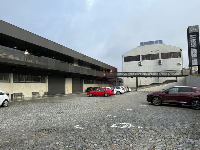 Armazém T0 - Fermentões, Guimarães, Braga - Imagem grande