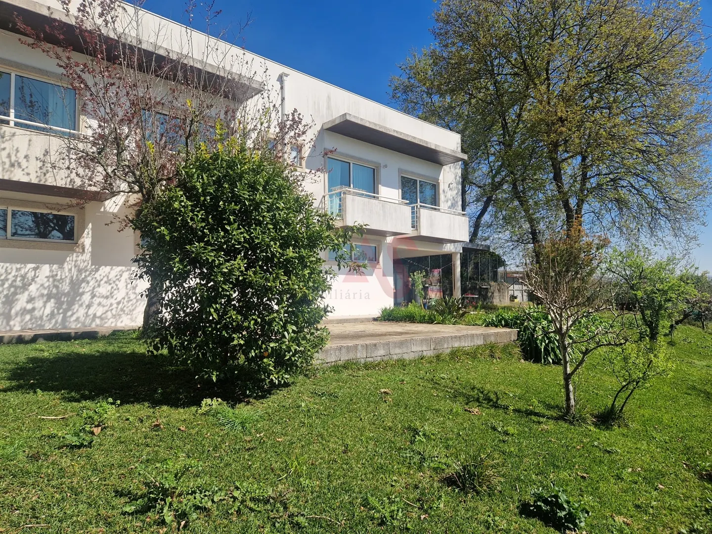 Moradia T5 - Sande Vila Nova e Sande So Clemente, Guimares, Braga
