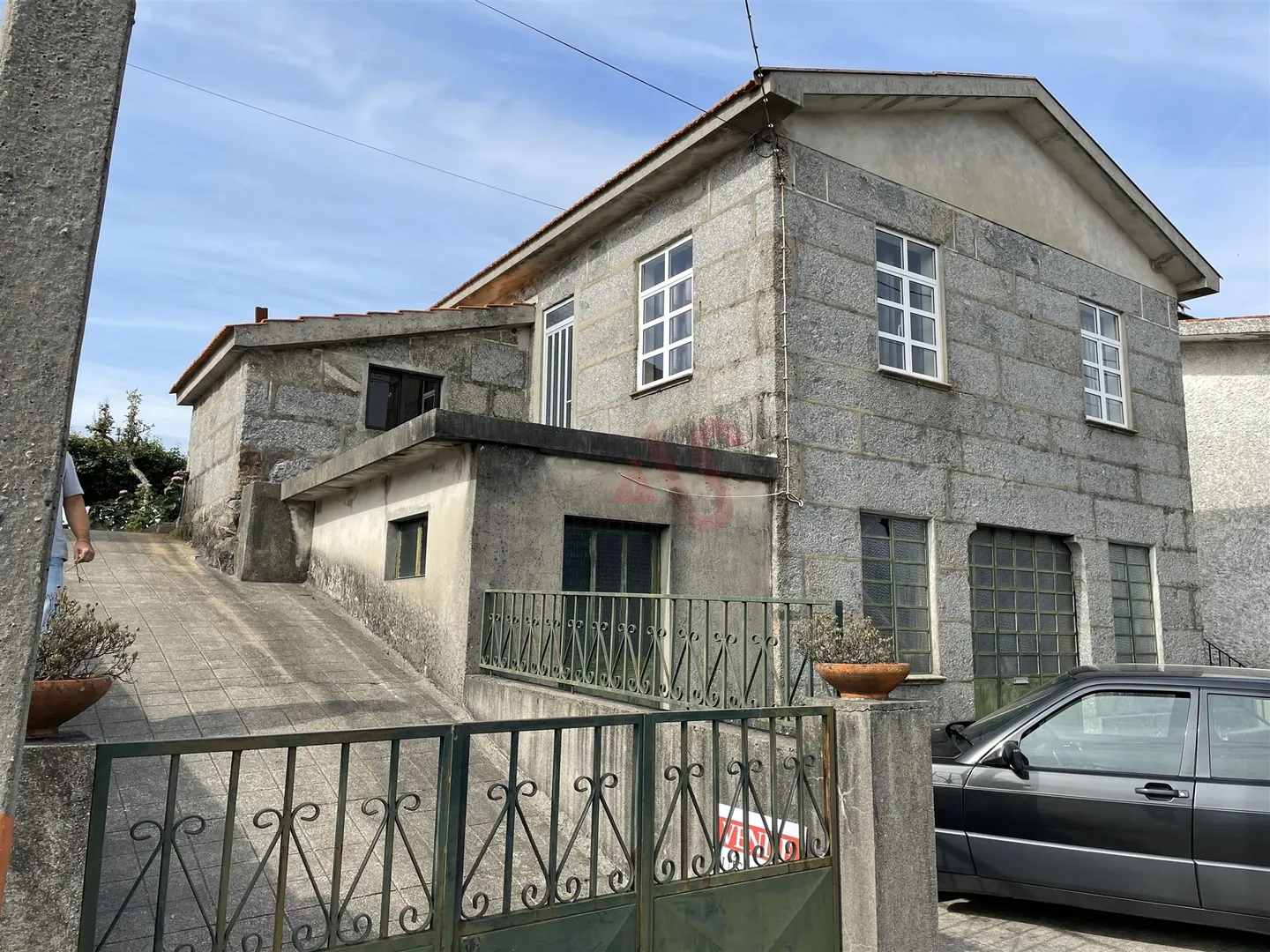 Moradia T3 - Vila Cova da Lixa, Felgueiras, Porto - Miniatura: 2/9