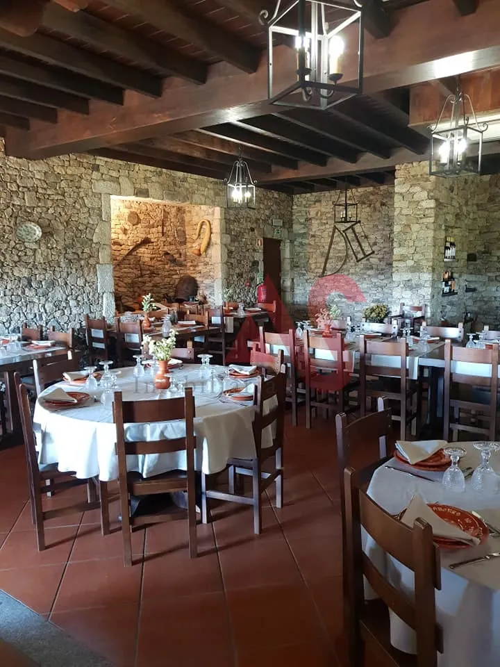 Bar/Restaurante T0 - Adoufe e Vilarinho de Samard, Vila Real, Vila Real - Miniatura: 5/9