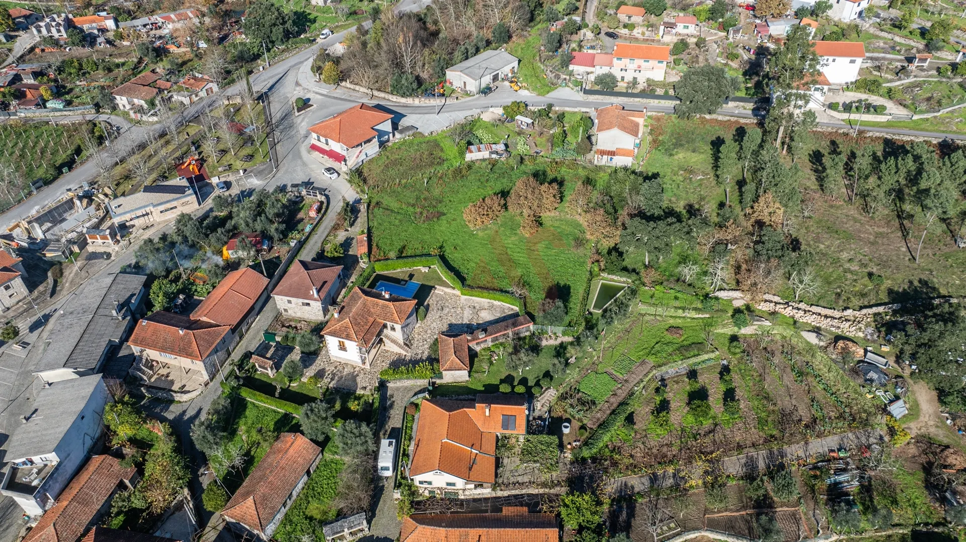 Terreno Rstico T0 - Campanh, Mondim de Basto, Vila Real - Miniatura: 1/9