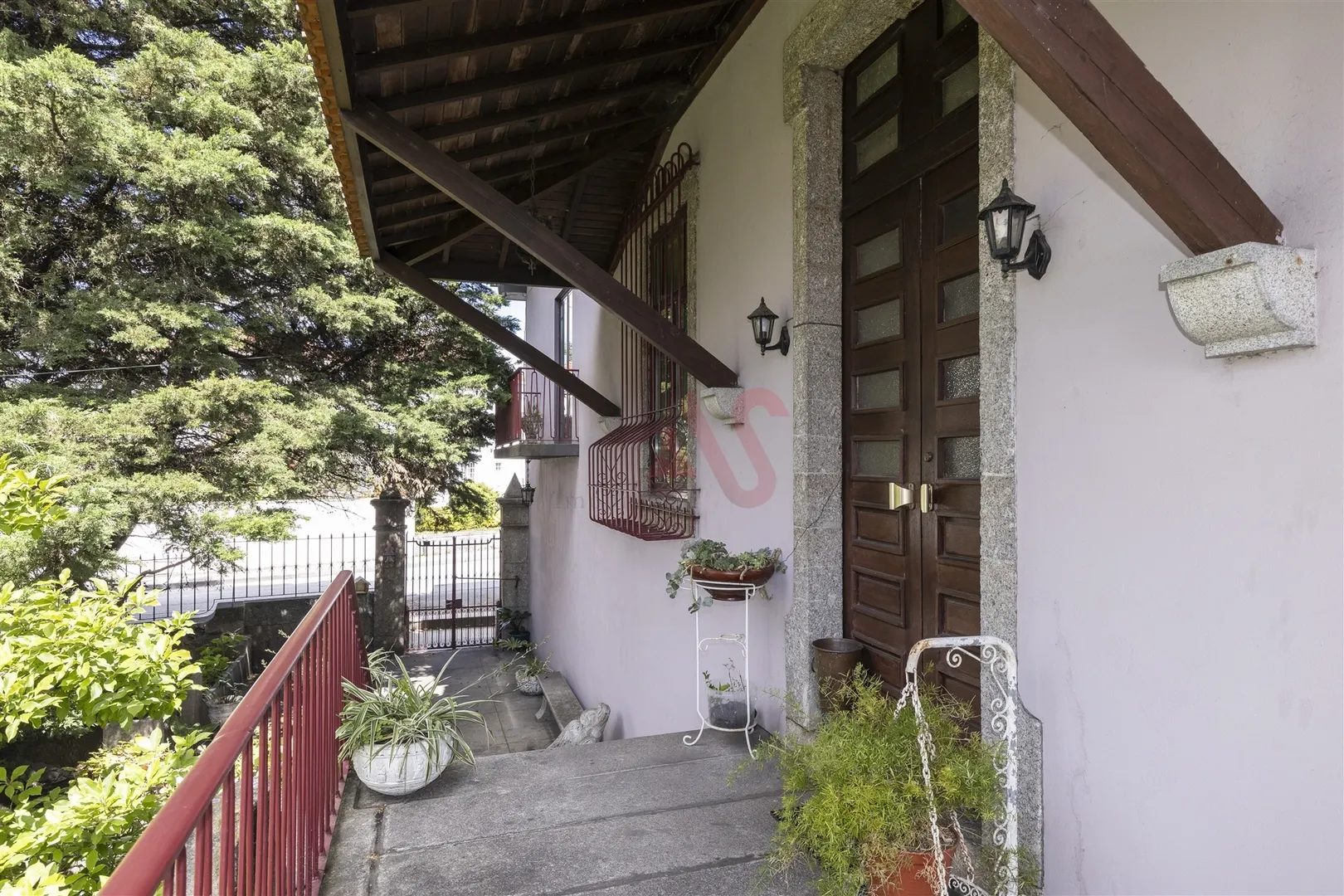 Moradia > T6 - Bairro, Vila Nova de Famalico, Braga - Miniatura: 2/9