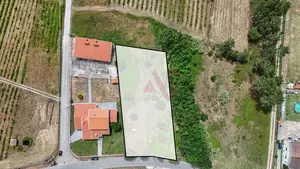 Terreno Urbano T0 - S�o Louren�o do Bairro, Anadia, Aveiro
