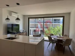 Apartamento T1 - Alg�s, Oeiras, Lisboa