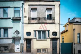 Moradia T6 - Campanh�, Porto, Porto