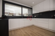 Moradia T4 - Abade de Neiva, Barcelos, Braga - Miniatura: 8/9