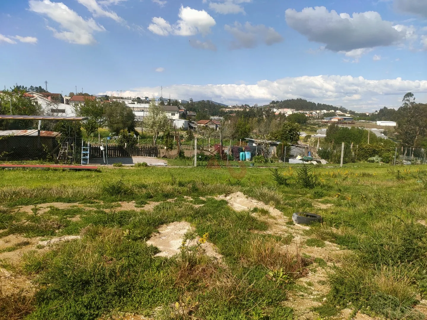Terreno Urbano T0 - Nespereira, Lousada, Porto - Miniatura: 1/9