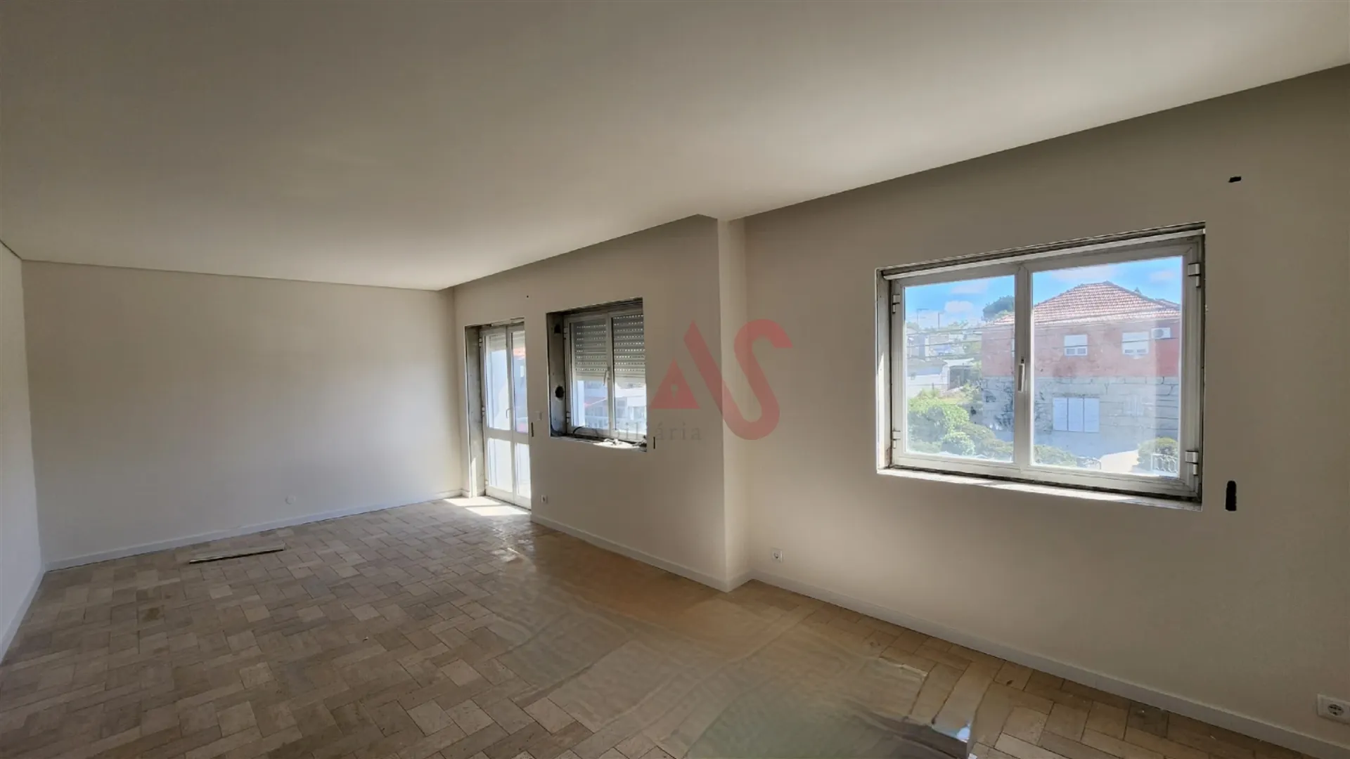 Apartamento T3 - Figueir, Paos de Ferreira, Porto - Miniatura: 4/9