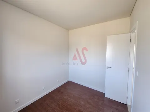 Apartamento T3 - Figueir, Paos de Ferreira, Porto - Miniatura: 8/9
