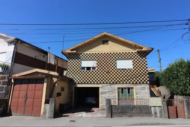 Moradia > T6 - Santa Eul�lia, Vizela, Braga - Imagem grande