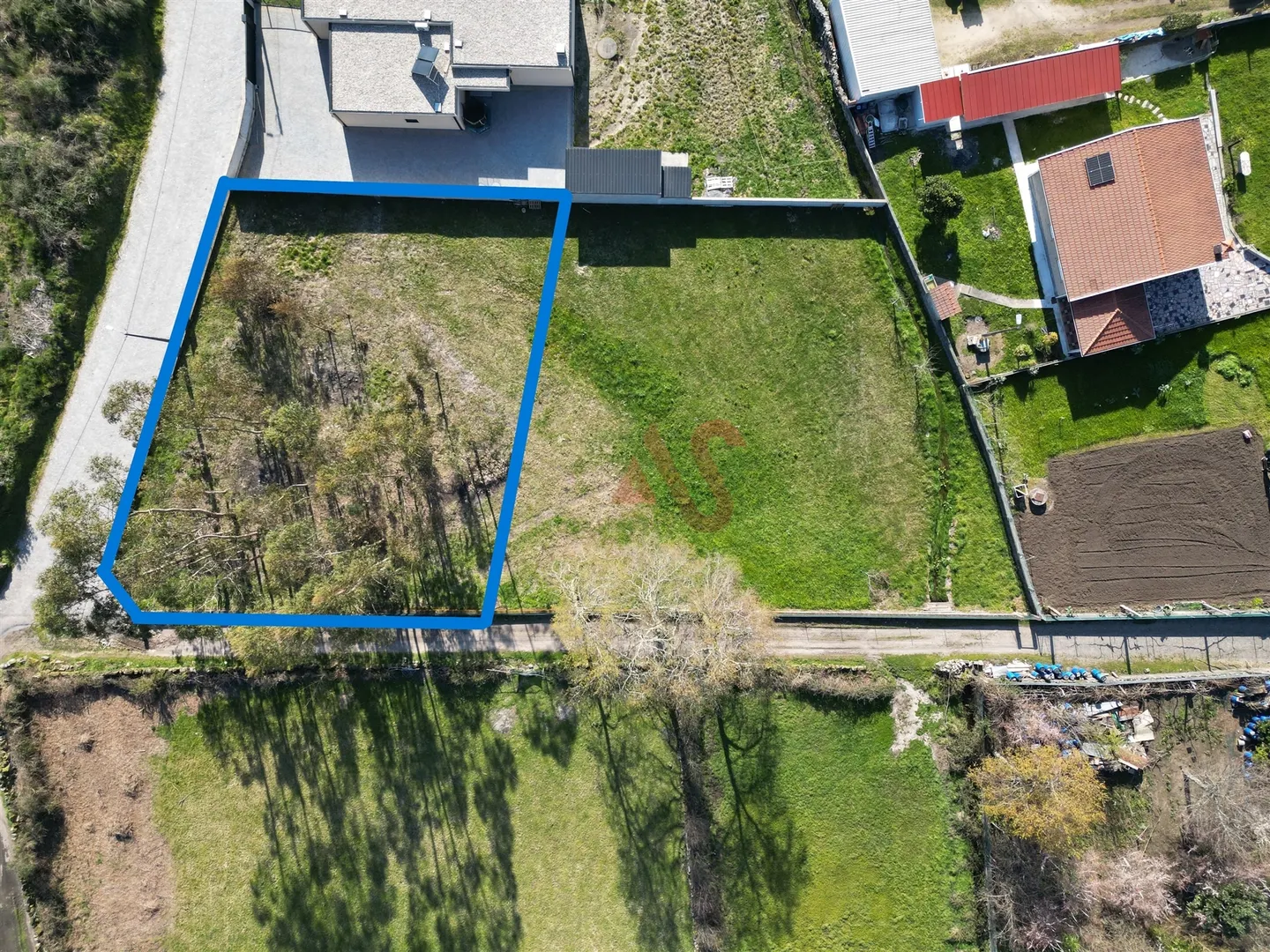 Terreno Urbano T0 - Monte Crdova, Santo Tirso, Porto