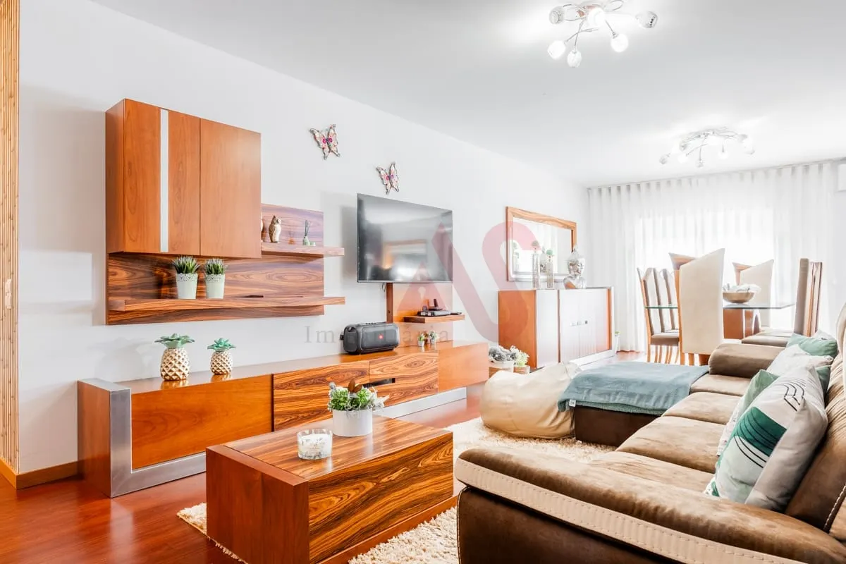 Apartamento T3 - Caldas de Vizela, Vizela, Braga - Miniatura: 2/9
