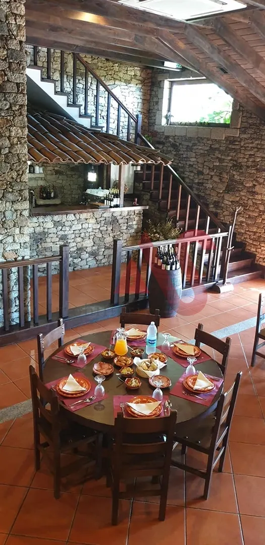 Bar/Restaurante T0 - Adoufe e Vilarinho de Samard, Vila Real, Vila Real - Miniatura: 8/9