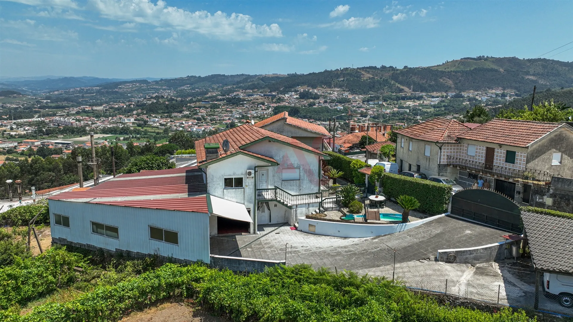 Moradia T5 - Santa Eullia, Vizela, Braga - Miniatura: 2/9