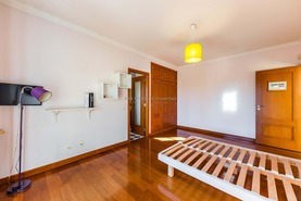 Moradia T4 - No Definido, No Definido, No Definido - Miniatura: 46/92