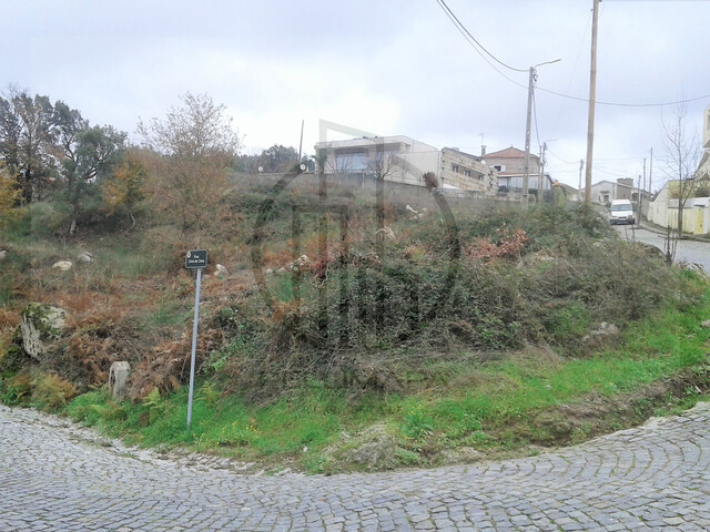 Terreno Rstico T0 - Serzedelo, Guimares, Braga - Imagem grande