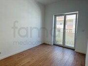 Apartamento T2 - Almada, Almada, Setbal - Miniatura: 6/9
