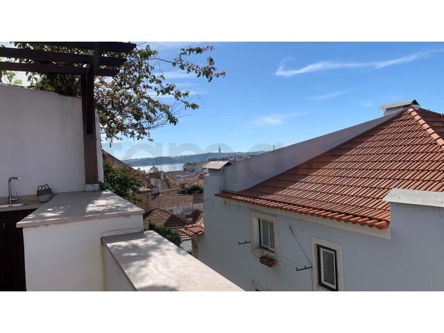Apartamento T2 - Santa Maria Maior, Lisboa, Lisboa - Imagem grande