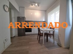 Apartamento T1 - Carnaxide e Queijas, Oeiras, Lisboa