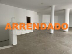 Comrcio - Carnaxide e Queijas, Oeiras, Lisboa
