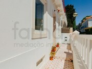 Moradia > T6 - Carcavelos, Cascais, Lisboa - Miniatura: 1/9
