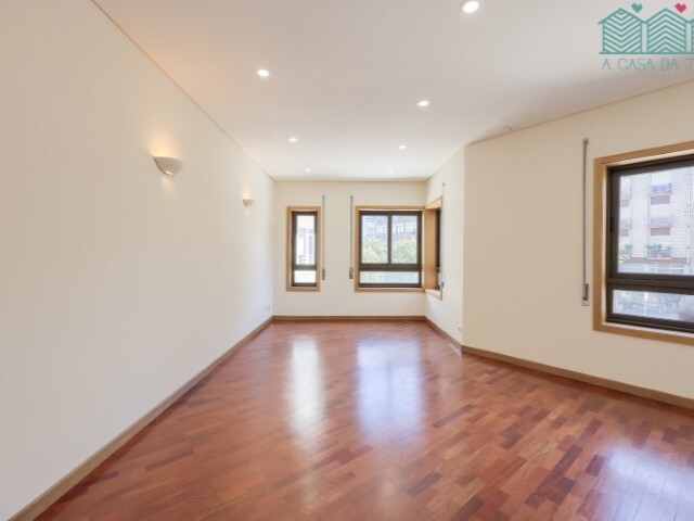 Apartamento T3 - Gl�ria, Aveiro, Aveiro - Imagem grande