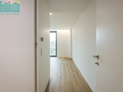 Apartamento T4 - Gl�ria, Aveiro, Aveiro - Miniatura: 8/9