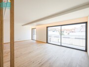 Apartamento T2 - Gl�ria, Aveiro, Aveiro - Miniatura: 7/9