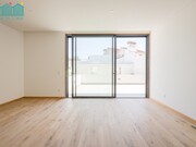 Apartamento T2 - Gl�ria, Aveiro, Aveiro - Miniatura: 4/9
