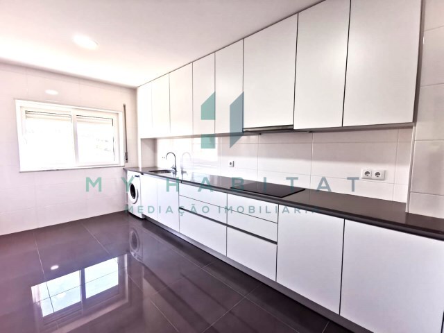 Apartamento T3 - Santo António dos Olivais, Coimbra, Coimbra - Imagem grande