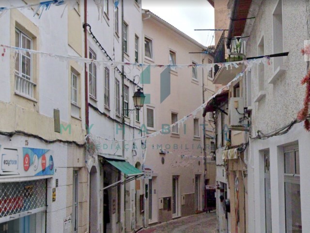 Prdio - S Nova, Coimbra, Coimbra - Imagem grande
