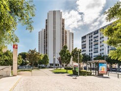 Apartamento T2 - Santa Clara, Lisboa, Lisboa