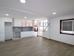 Apartamento T2 - F�nzeres, Gondomar, Porto