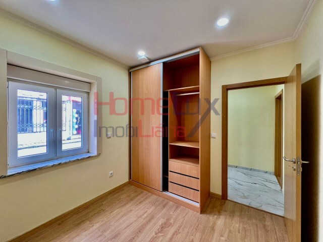 Moradia T4 - Campanh�, Porto, Porto - Imagem grande