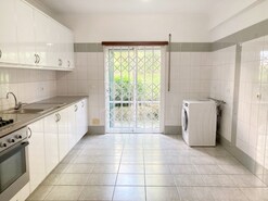 Apartamento T2 - Marrazes, Leiria, Leiria
