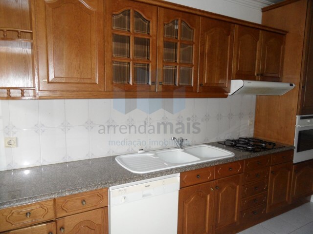 Apartamento T2 - Santo António dos Olivais, Coimbra, Coimbra - Imagem grande