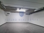Garagem - Canio, Santa Cruz, Ilha da Madeira - Miniatura: 1/5