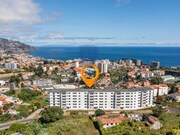 Garagem - So Martinho, Funchal, Ilha da Madeira - Miniatura: 7/9