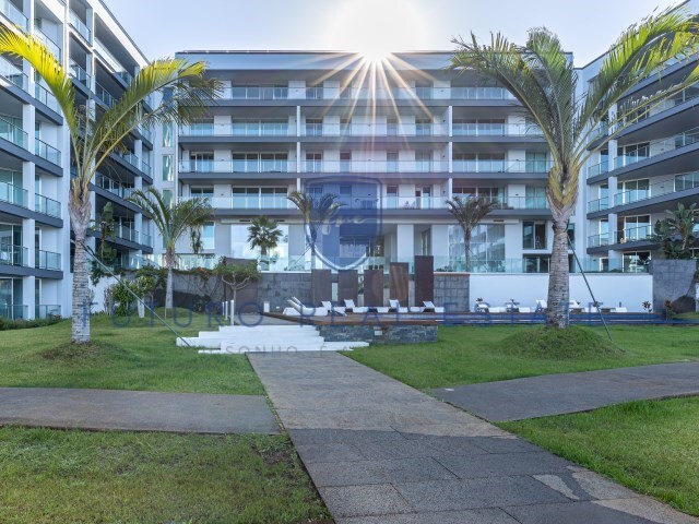 Garagem - São Martinho, Funchal, Ilha da Madeira - Imagem grande