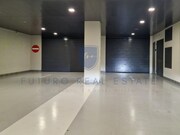Garagem - So Martinho, Funchal, Ilha da Madeira - Miniatura: 8/9