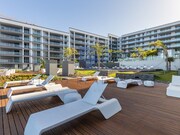 Garagem - São Martinho, Funchal, Ilha da Madeira - Miniatura: 8/9