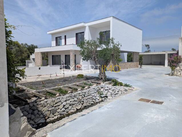 Moradia - S�o Martinho do Porto, Alcoba�a, Leiria - Imagem grande