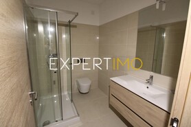 Apartamento T3 - Loul�, Loul�, Faro (Algarve) - Miniatura: 8/11