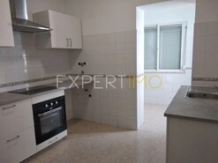 Apartamento T0 - N�o Definido, N�o Definido, N�o Definido - Miniatura: 1/23