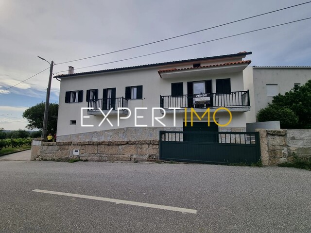 Moradia T4 - Gouveia, Gouveia, Guarda - Imagem grande