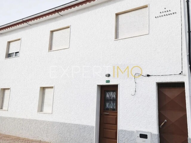 Moradia - S. Jo�o da Boavista, T�bua, Coimbra - Imagem grande