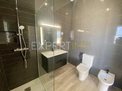 Moradia T3 - S�o Br�s de Alportel, S�o Br�s de Alportel, Faro (Algarve) - Miniatura: 27/29