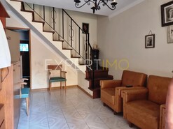 Moradia - S. Jo�o da Boavista, T�bua, Coimbra - Miniatura: 1/21